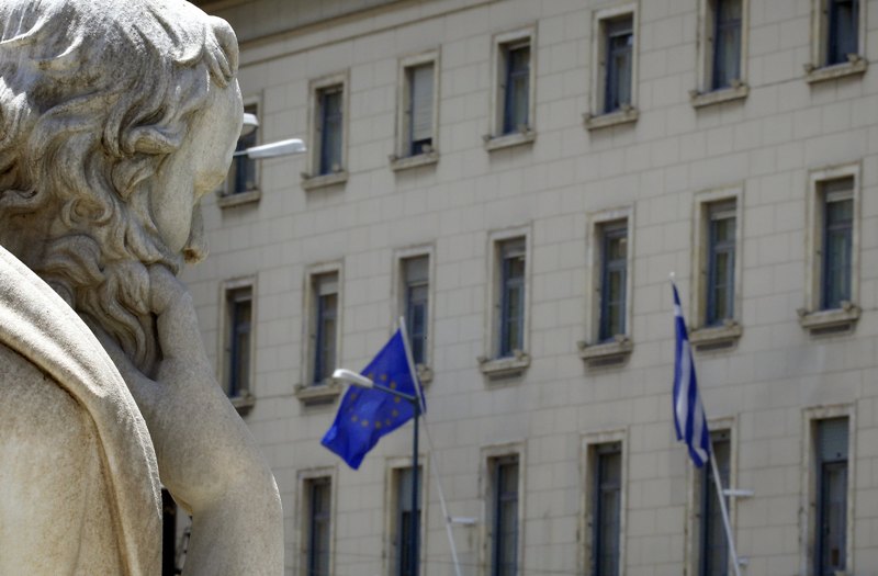 «Χρειάζεται χρόνος και χρήμα»: Ιταλοί οικονομολόγοι για τις διαπραγματεύσεις Ελλάδας - δανειστών - Media