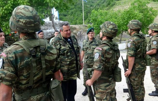 Εσύ πόσες μέρες… φυλακή θα έριχνες στον Πάνο Καμμένο; (Photos) - Media