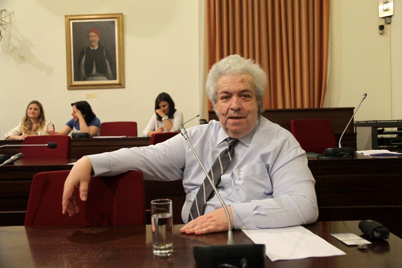 Ξαφνική διακοπή στην επιτροπή για τα Μνημόνια- Γιατί σταμάτησε την κατάθεσή του ο πρώην γγ της ΕΛΣΤΑΤ; - Media