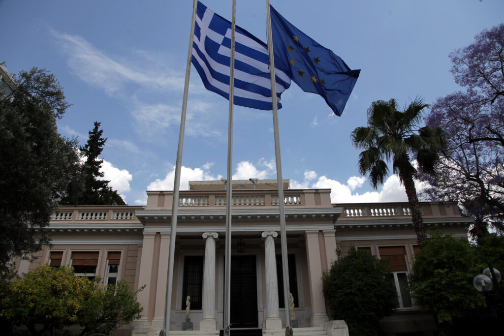 Μετά την ψήφιση των προαπαιτούμενων, η διαπραγμάτευση με τους θεσμούς έως τις 20 Αυγούστου - Media