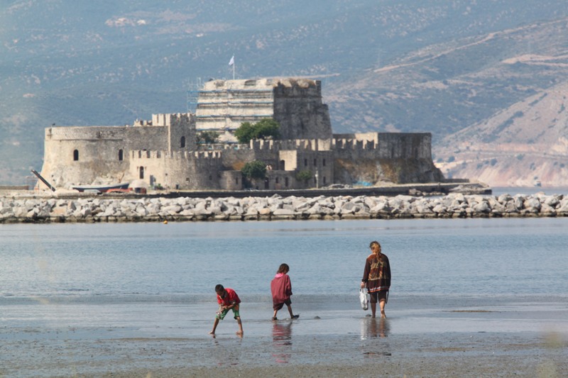 Βγήκε... ξινή η εκδρομή: Μαθητές και καθηγητής προσβλήθηκαν από γαστρεντερίτιδα - Media