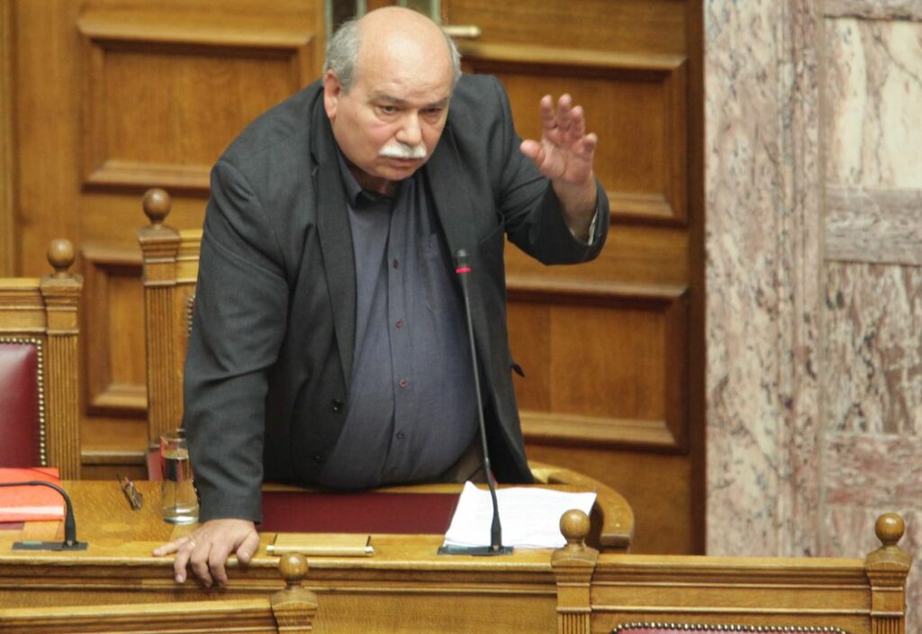 Επιστολή Βούτση προς Δήμους και Περιφέρειες: Συμμορφωθείτε και στείλτε τα ταμειακά διαθέσιμα στην ΤτΕ - Media