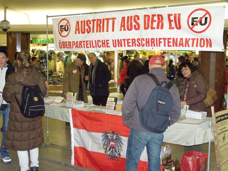 Οι Αυστριακοί ζητούν δημοψήφισμα για να φύγουν από την ΕΕ - Media