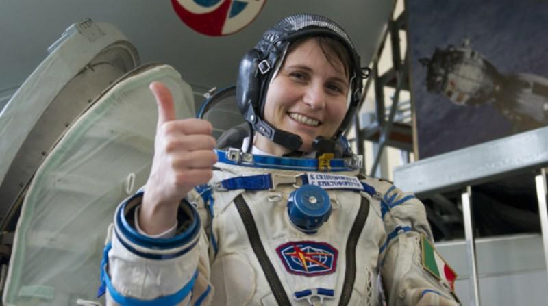 Αυτή είναι η γυναίκα που έσπασε το ρεκόρ παραμονής στο Διάστημα! (Photos) - Media