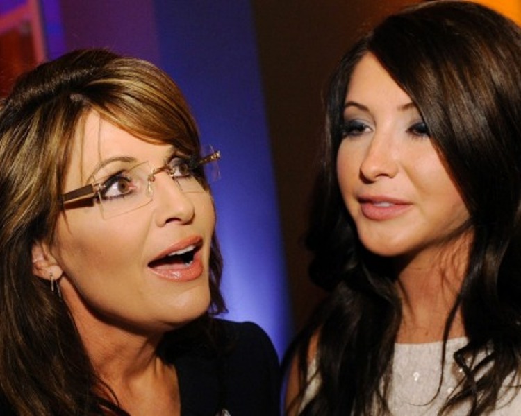 Η κόρη της Σάρα Πέιλιν είναι πάλι έγκυος εκτός γάμου (Photos)  - Media