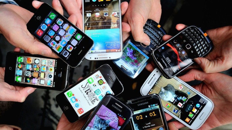 Smartphones: Δύο ακόμα μάρκες έρχονται στην ελληνική αγορά το 2021  - Media