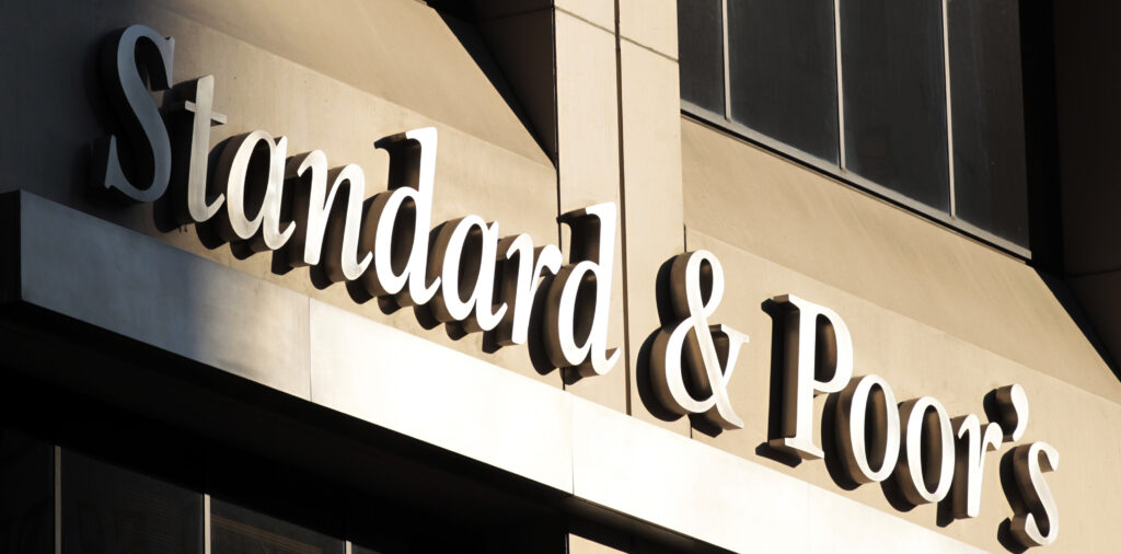 S&P: Υποβάθμιση της μακροπρόθεσμης πιστοληπτικής ικανότητας της Ελλάδας σε «CCC-» - Media