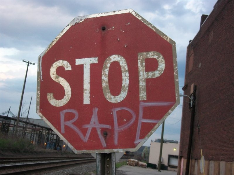 Καναδάς: Εκπαίδευσαν φοιτήτριες για να αποφεύγουν τους επίδοξους βιαστές - Media