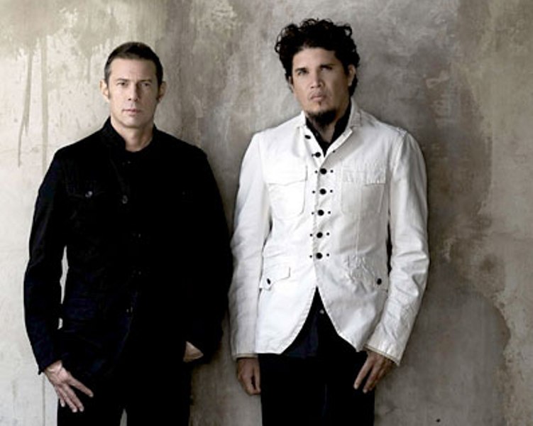 Οι Thievery Corporation εκφράζουν την αλληλεγγύη τους με στίχους από την Ιλιάδα - Media