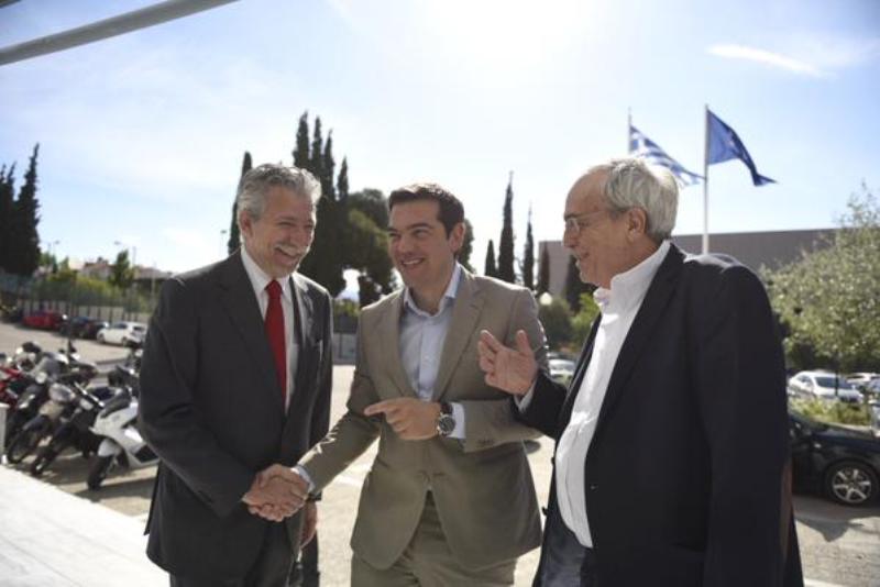 Στο υπουργείο Παιδείας ο Αλέξης Τσίπρας - Media