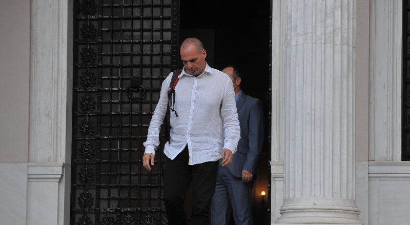 Σε ποιον είχε ανακοινώσει πρώτα ο Βαρουφάκης την παραίτηση του; - Media