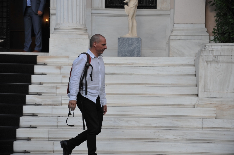 Βαρουφάκης: Προσπαθούμε να διασφαλίσουμε τη σταθερότητα - Media