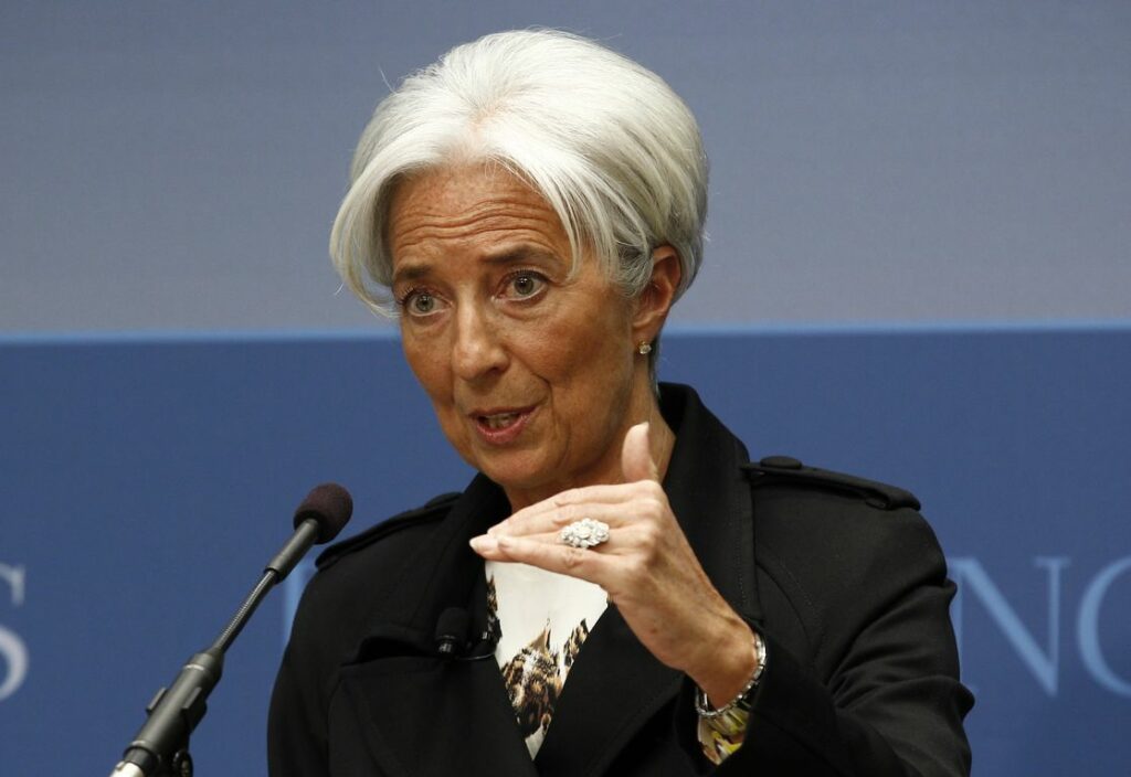 Σφάζονται ΔΝΤ και κουαρτέτο για το ποιος θα πάρει τα κόκκινα δάνεια   - Media