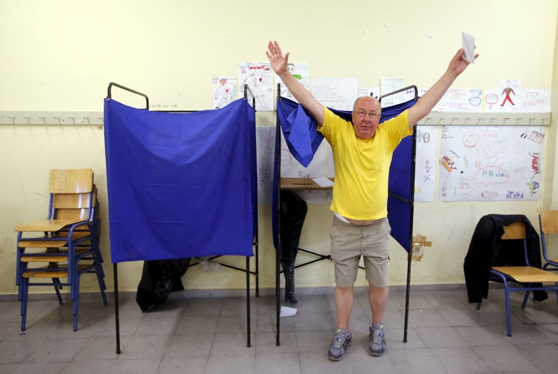 To Reuters φωτογραφίζει το δημοψήφισμα (Photos) - Media
