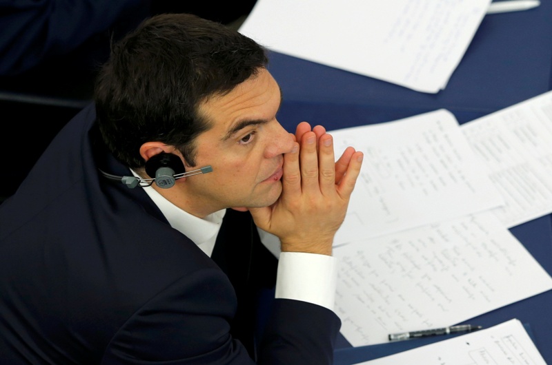 Η αντίδραση του Τσίπρα όταν άκουσε για Grexit από τον Φάρατζ (Photo) - Media