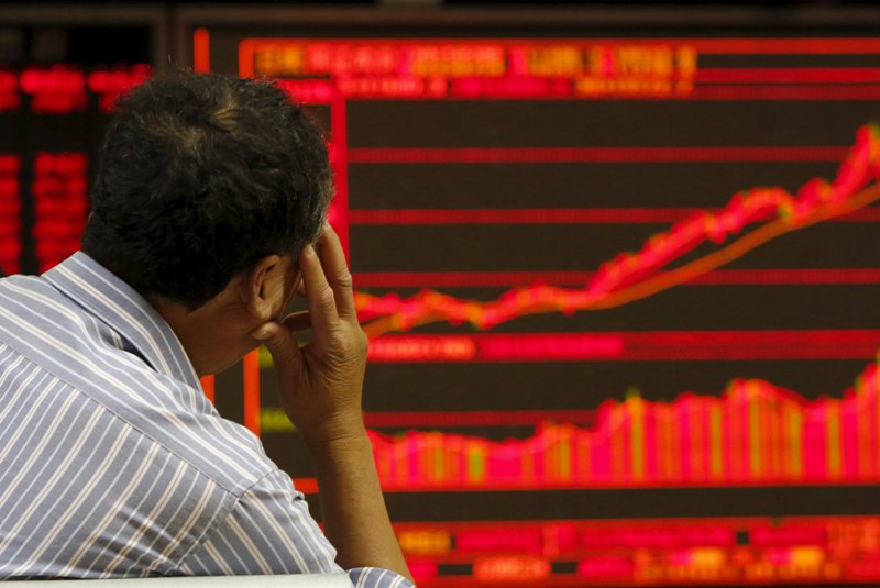 Καταρρέει το κινεζικό χρηματιστήριο – Απότομη πτώση στο Τόκιο –Τεχνικά προβλήματα στη Wall Street - Media