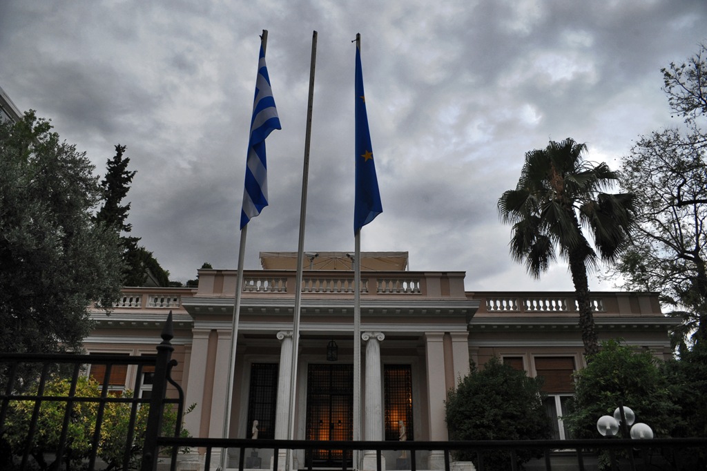 Μαξίμου: Προσπαθούμε να ενημερώσουμε τον πρόεδρο της ΝΔ αλλά δεν αποκρίνεται - Media