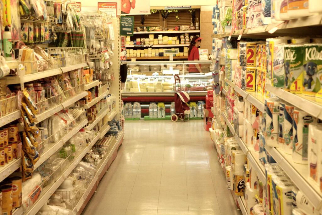 Αναλυτικά όλα τα προϊόντα που αλλάζουν συντελεστή ΦΠΑ - Media