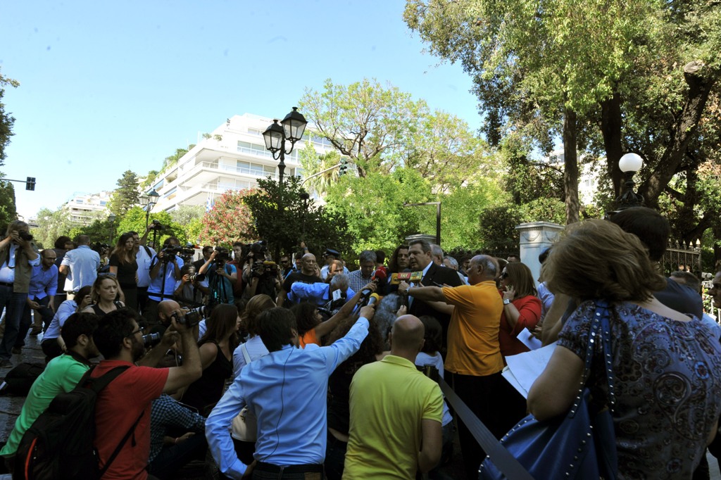 Τι δήλωσαν οι πολιτικοί αρχηγοί μετά το συμβούλιο (Video) - Media