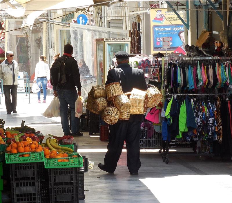 La Stampa: Εκφράστε την αλληλεγγύη σας στέλνοντας φωτογραφίες με «τη δική σας Ελλάδα» (Photos) - Media