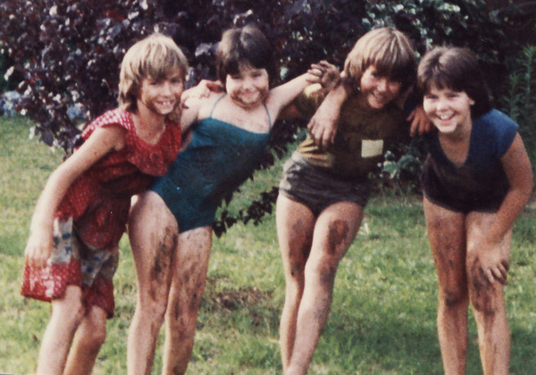 Οι 11 λόγοι που τα παιδιά των 80s είχαν «επικίνδυνα εκπληκτικά» παιδικά χρόνια! (photos) - Media