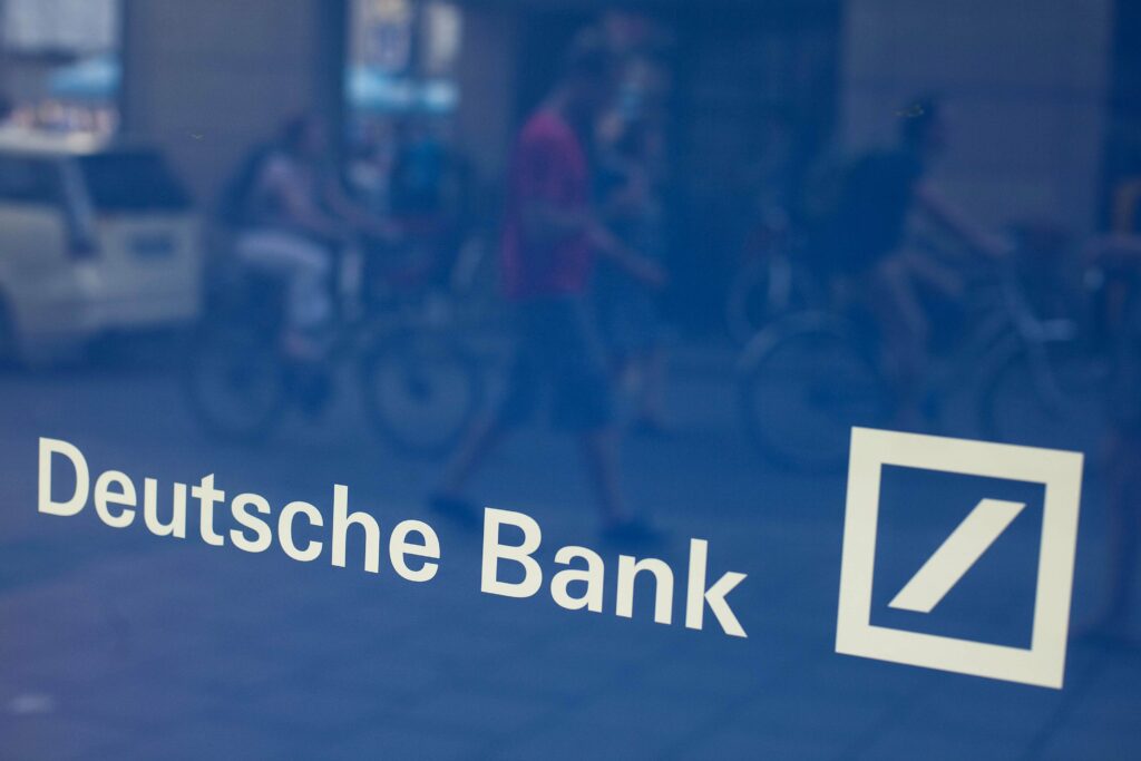 Deutsche Bank: Αρνητικά τα σενάρια της επόμενης μέρας μετά το «όχι» - Media