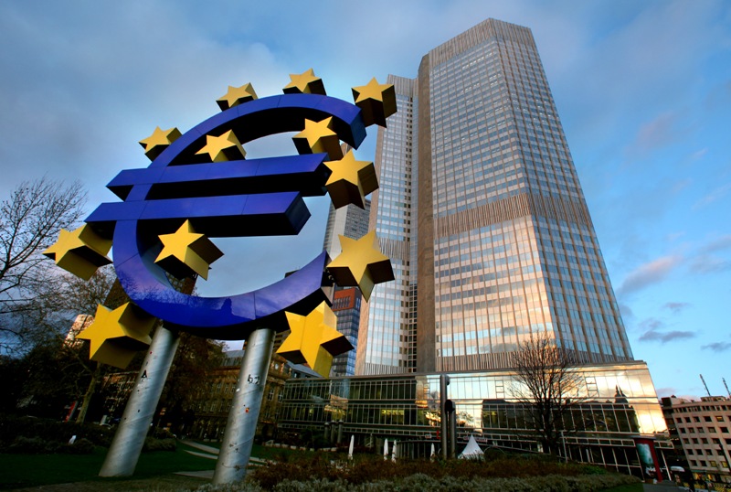 Η ΕΚΤ μείωσε το όριο ρευστότητας του ELA - Media