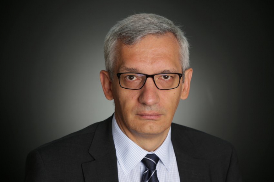 «Είναι ο Γερμανός ΥΠΟΙΚ πρωθυπουργός της Ελλάδας;» - Η ερώτηση που προκάλεσε νευρικό γέλιο στον εκπρόσωπο του Σόιμπλε (Video) - Media