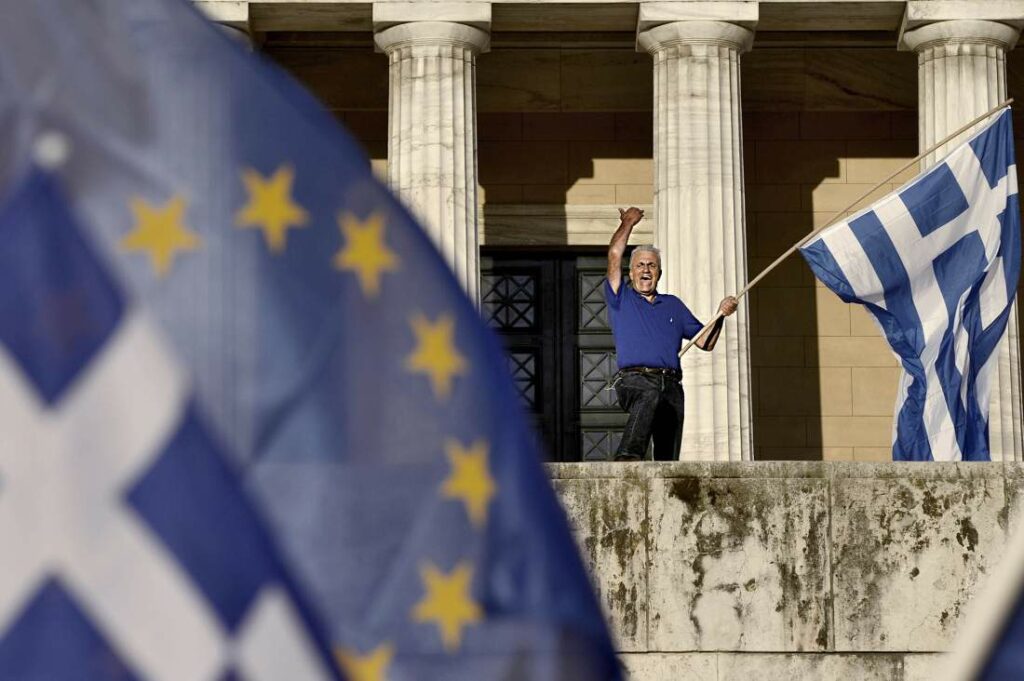 FT: Γαλλία και Ευρωπαϊκή Επιτροπή συνέβαλαν στη συγγραφή της ελληνικής πρότασης - Media