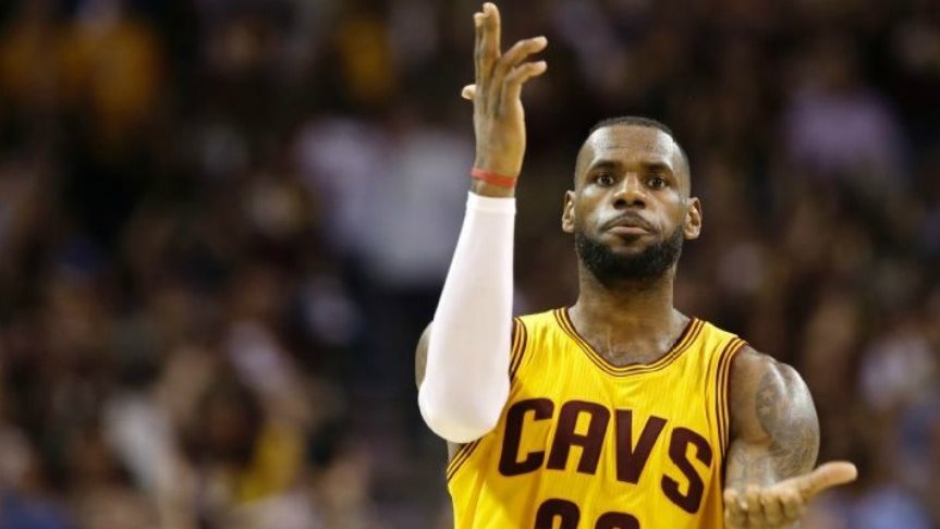 Τι βάζεις ρε Λεμπρόν; (video) - Media