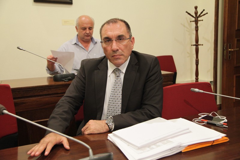 Άμεση απόσυρση του δημοψηφίσματος ζητά ο βουλευτής των ΑΝΕΛ Δημήτρης Καμμένος - Media