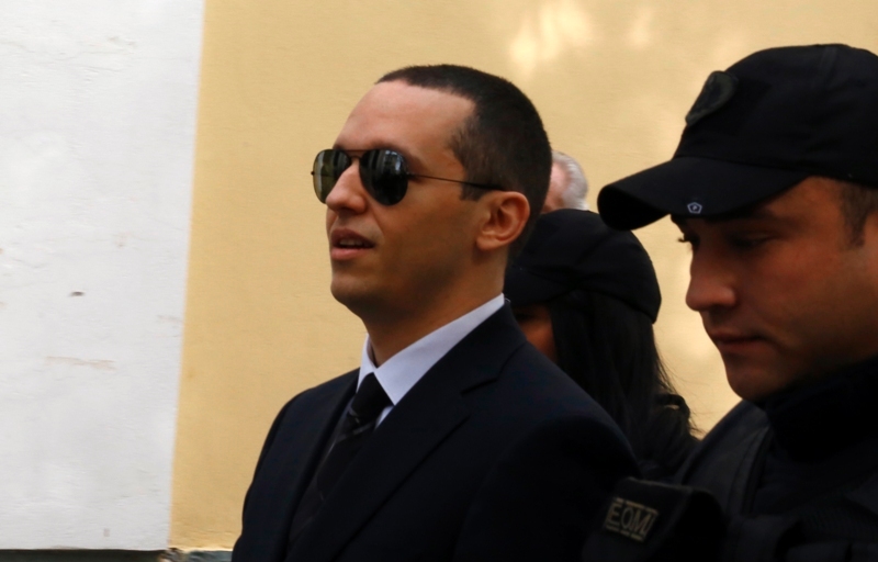 Αποφυλακίζεται ο Ηλίας Κασιδιάρης - Media