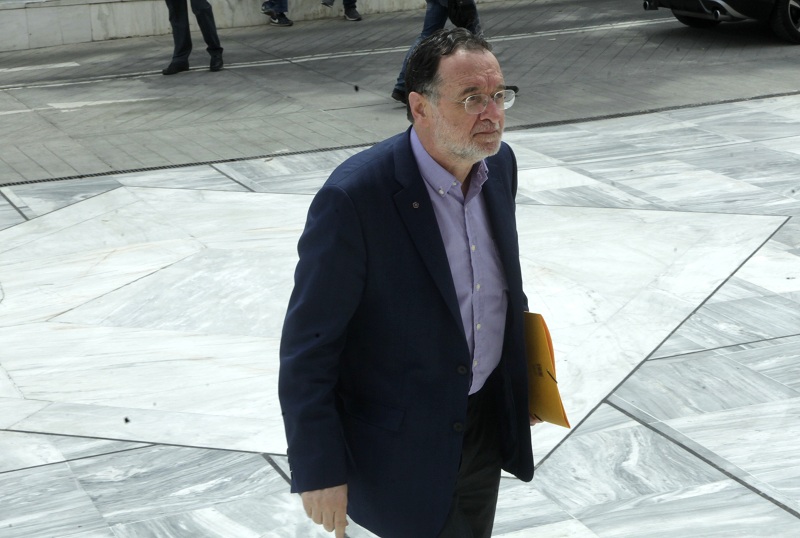 Λαφαζάνης: Δεν θα ψηφίσω το 3ο μνημόνιο - Δεν θα παραιτηθώ - Media