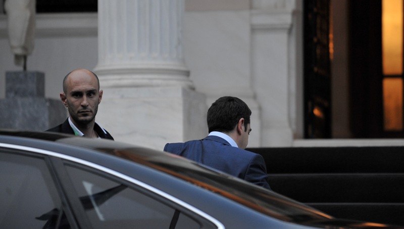 Στο Μαξίμου ο Τσίπρας - Media