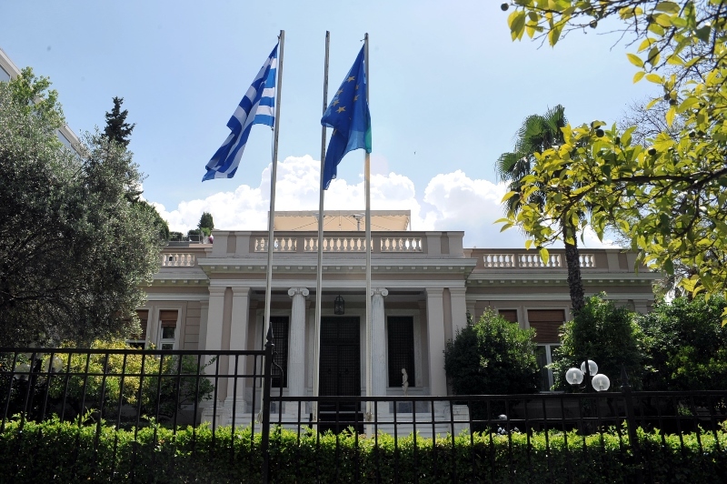 Το Μαξίμου απαντά σε Λαφαζάνη: Επιβεβαιώθηκε πως διαλέγει ξεχωριστό δρόμο από κυβέρνηση και ΣΥΡΙΖΑ - Media