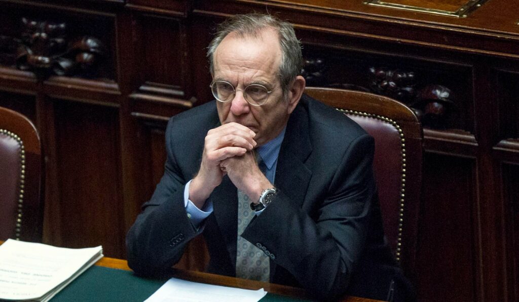 Πάντοαν: Η τύχη της Ελλάδας είναι σήμερα, όσο πότε, στα χέρια της κυβέρνησής της - Media