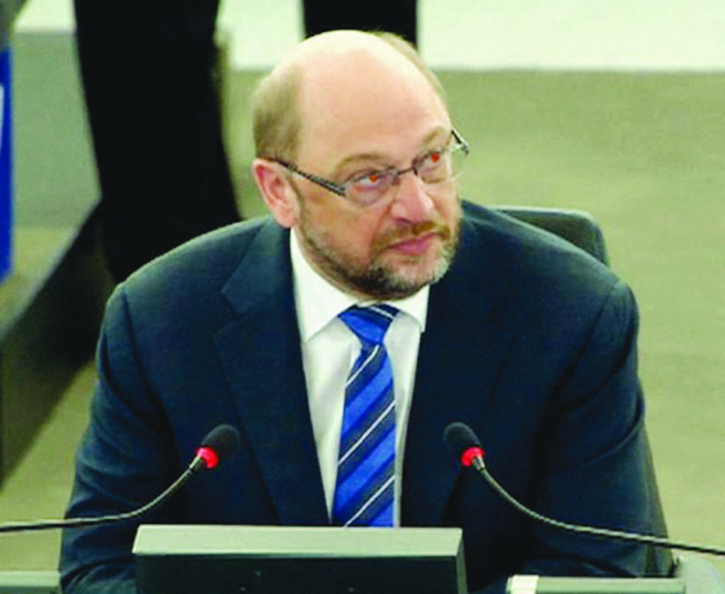 Ο τελευταίος πειρασμός της διαπλοκής - Media