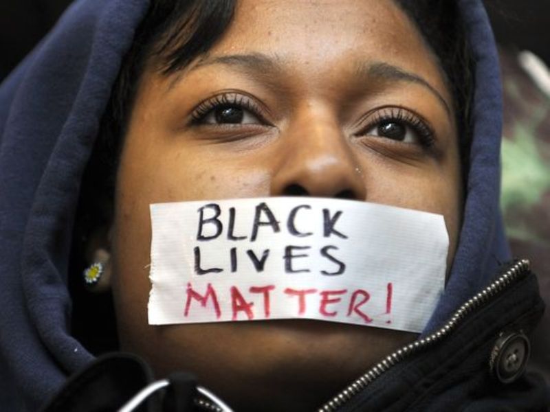 ΗΠΑ: Οργιάζει η αστυνομική βαρβαρότητα σε βάρος Αφροαμερικανών (Videos) - Media