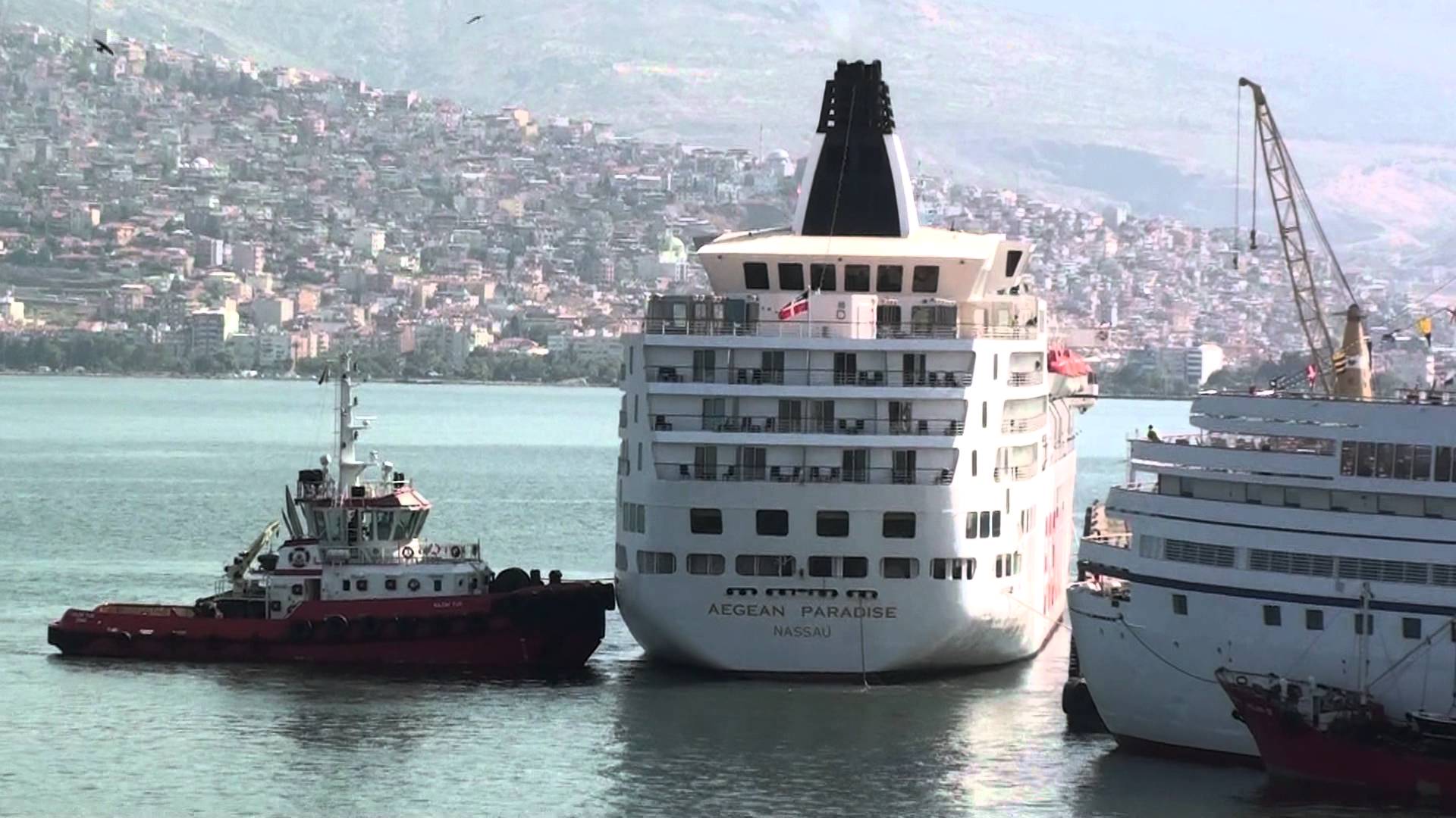 Συναγερμός στο Λιμενικό: Σκάφος με πρόσφυγες στην Κρήτη - Media