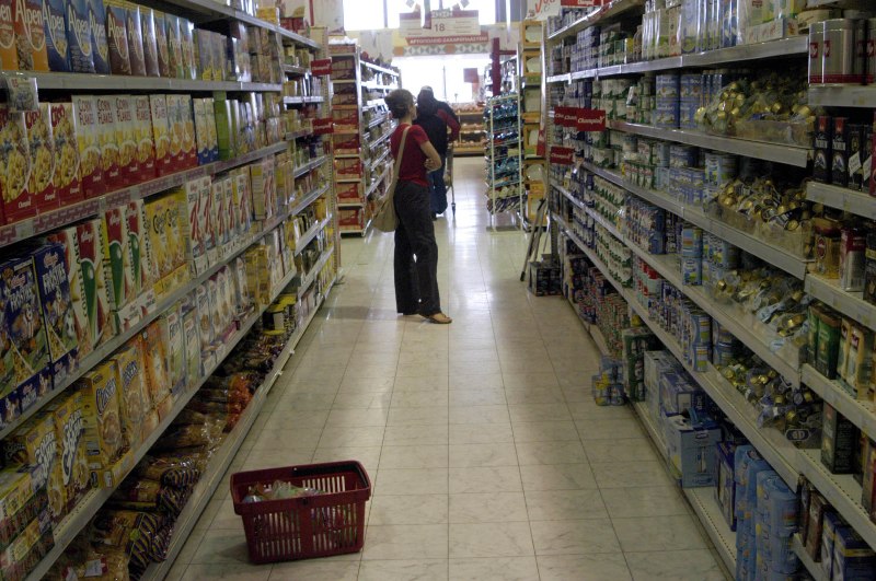 Έκκληση εμπόρων να βρεθεί λύση για τις εισαγωγές ειδών πρώτης ανάγκης - Media