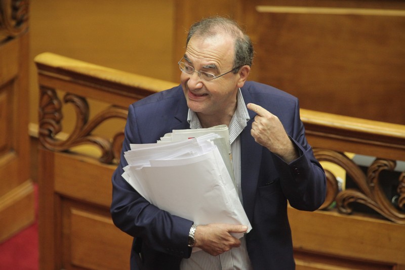 Νέο «όχι» από τον Στρατούλη: Ως βουλευτής του ΣΥΡΙΖΑ δεν θα μπορουσα να ψηφίσω μνημόνιο - Media