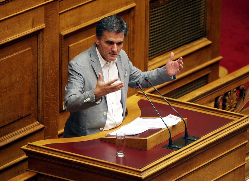 Ευκ. Τσακαλώτος: «Όσο και να βασανίσει τα στοιχεία ο κ. Σταϊκούρας, η Ελλάδα παραμένει στον πάτο της Ευρώπης»  - Media
