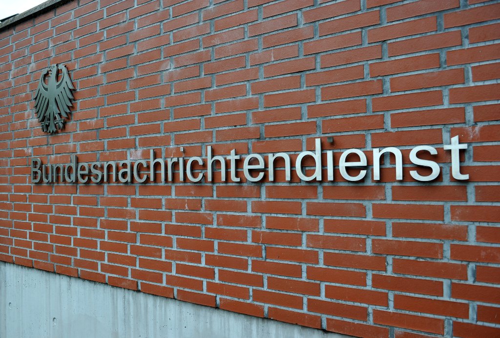 Γερμανία: Οι μυστικές υπηρεσίες ερευνούν βουλευτές για τη διαρροή απόρρητων εγγράφων - Media