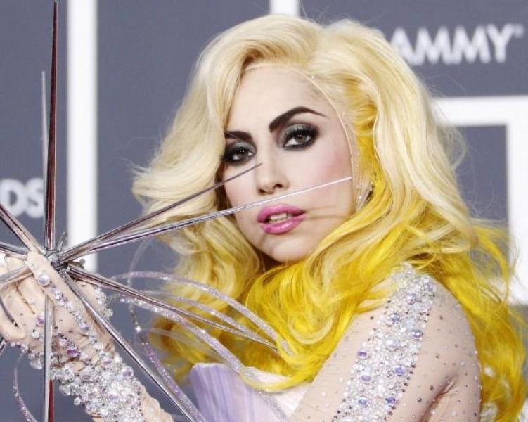 Έδωσαν το όνομα της Lady Gaga σε παγωτό από μητρικό γάλα! (Photos) - Media