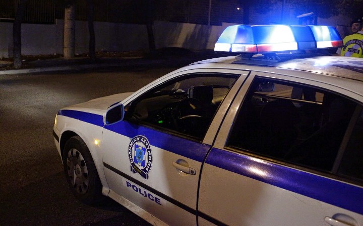 Προπηλακίστηκαν εφοριακοί σε πανηγύρι στη Ρόδο – Φυγαδεύτηκαν από την αστυνομία για να γλιτώσουν - Media