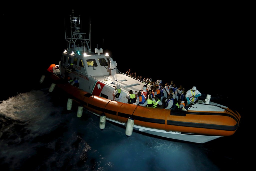 Λιβύη: Βυθίστηκε αλιευτικό υπερφορτωμένο με πρόσφυγες – Φόβοι για εκατοντάδες θύματα - Media