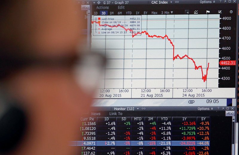Η «Μαύρη Δευτέρα» στις αγορές: Το χρηματιστηριακό κραχ με τον φακό του Reuters - Media Gallery 27