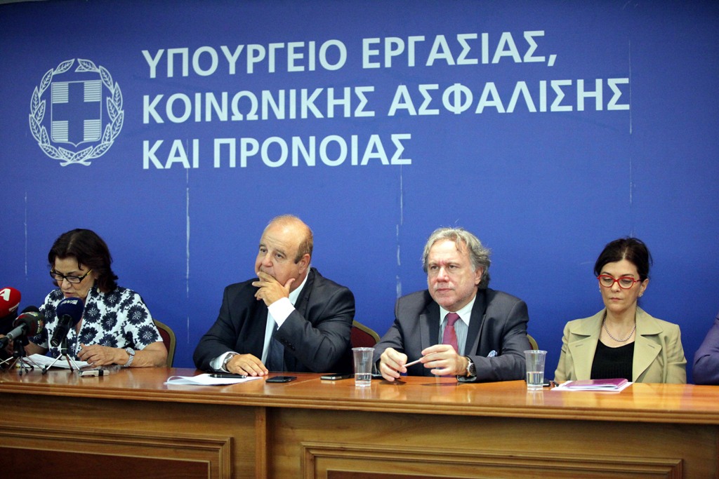 Νέα νομοθεσία έως το τέλος του 2015 για τις συλλογικές διαπραγματεύσεις - Media