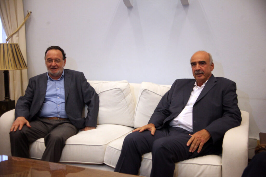 Λαφαζάνης: «Η μεγάλη έκπληξη θα είναι μια αντιμνημονιακή Βουλή» - Τι ειπώθηκε στη συνάντηση με Μεϊμαράκη - Media