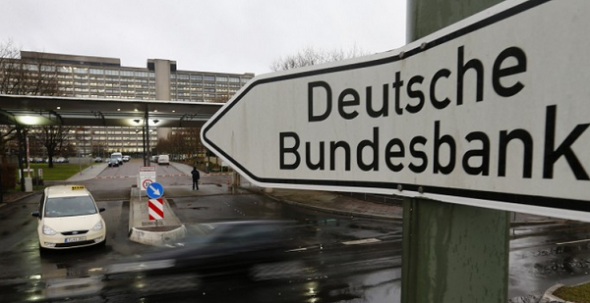 Η Bundesbank «βλέπει» πτωτική ανάπτυξη στη Γερμανία - Media